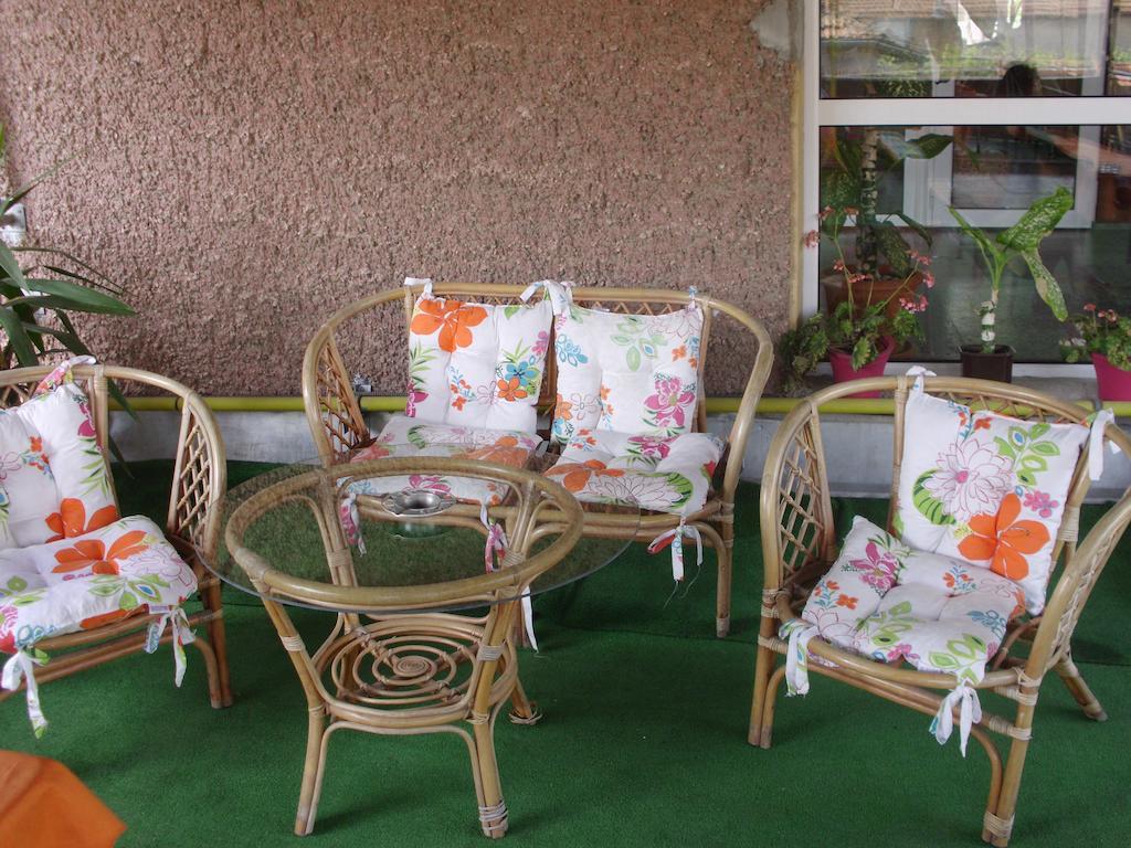 Eski Zaara Hostel Стара-Загора Экстерьер фото